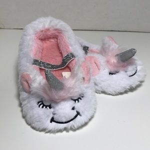 Home slippers shoes Sz 2-3T